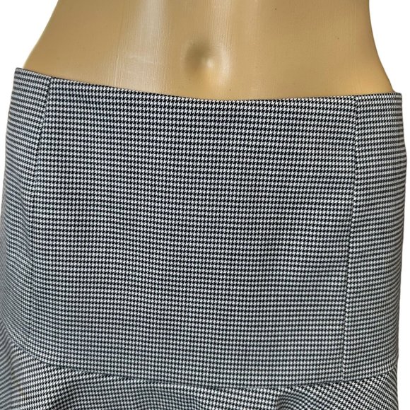 Theory Womens Trumpet Mini Skirt Size 2 Black White Wool Houndstooth Pattern - Picture 4 of 11